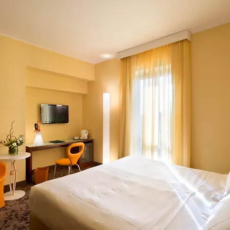 Hotel Unahotels Mediterraneo Milano