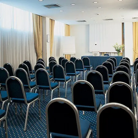 Mediterraneo Szálloda Milánó