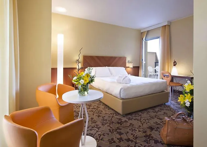 Hotel Mediterraneo 4*