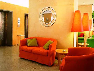 Hotel Unahotels Mediterraneo Milán