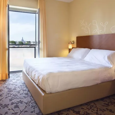 Unahotels Mediterraneo Hotel